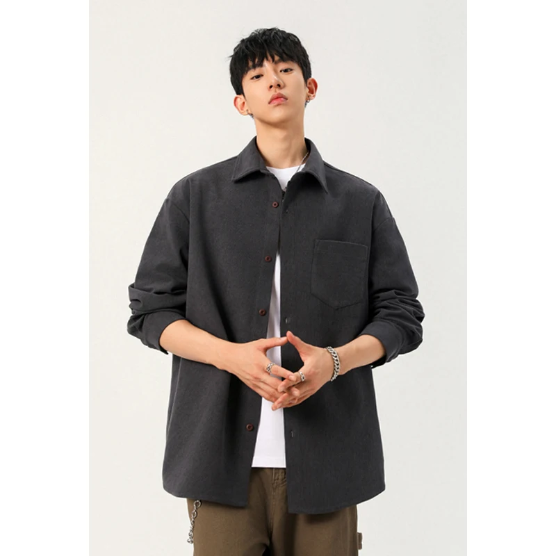 Corduroy Button Up Shirt Men - เสื้อเชิ้ตผ้าลูกฟูกสำหรับผู้ชาย คอปก กระดุมหน้า มีกระเป๋าหน้าอก ทรงหลวม ใส่สบาย