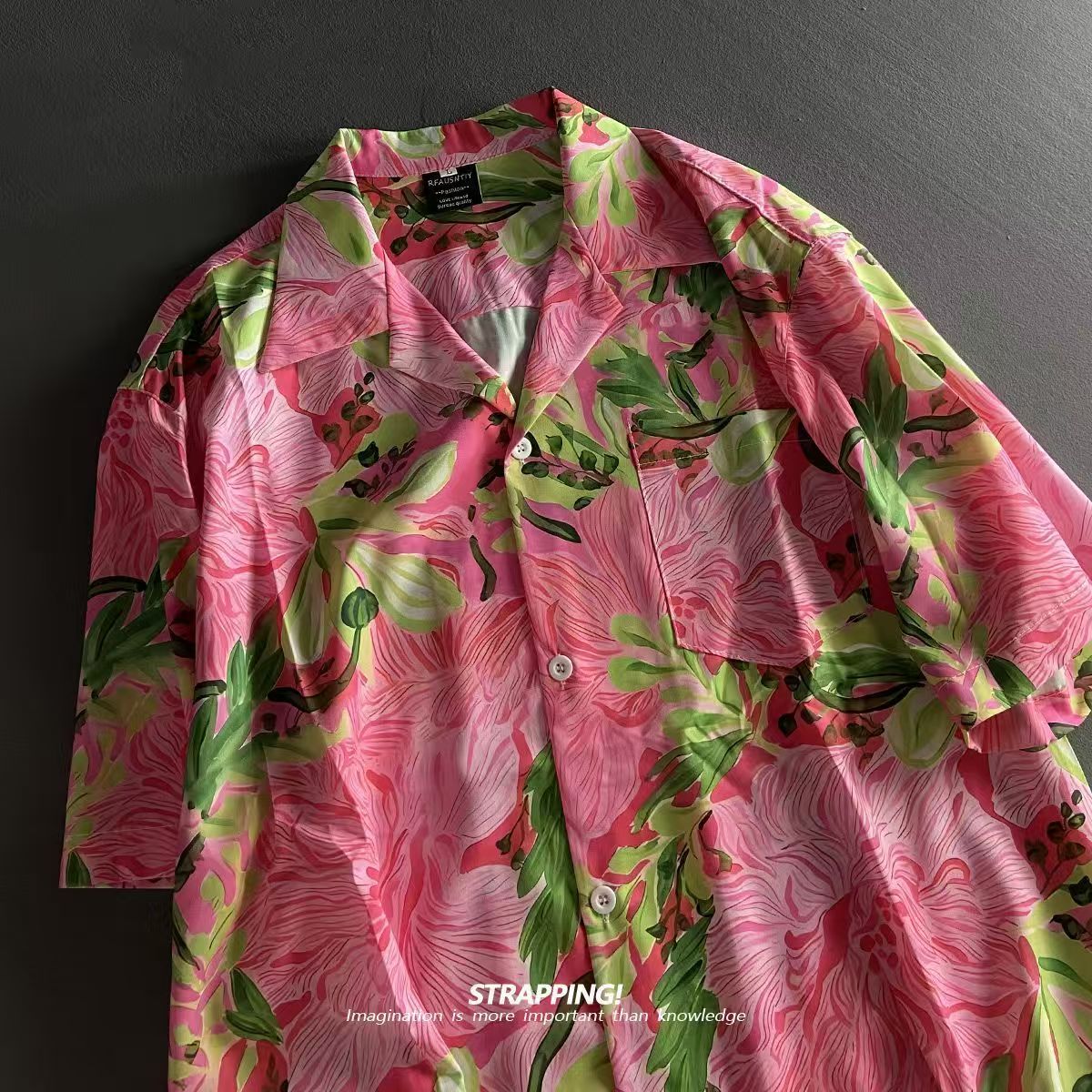 เสื้อเชิ้ตฮาวายลายกราฟฟิตี้ดอก - Vintage Hawaiian Floral Shirt บทวิจารณ์และราคา